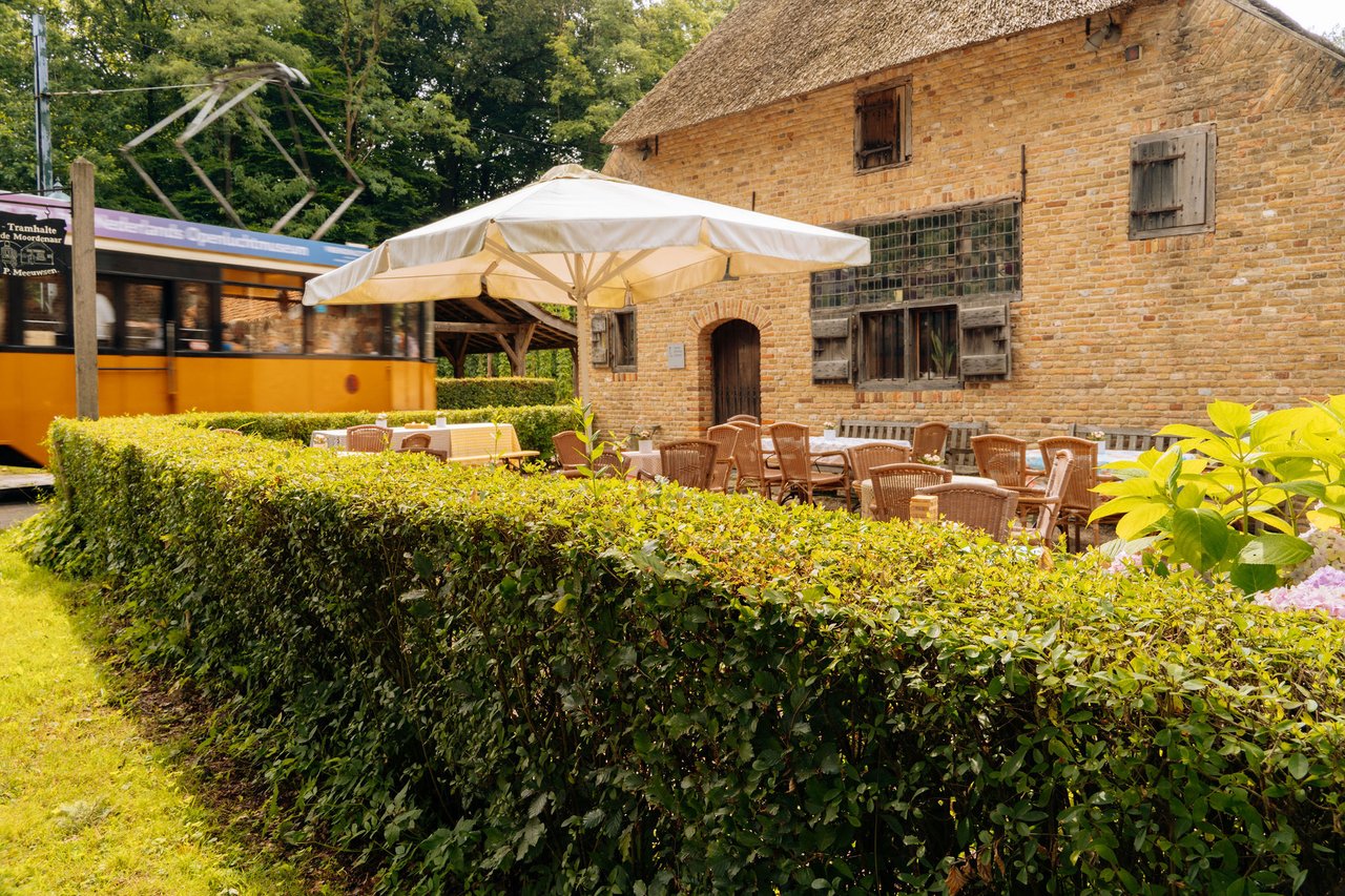 Café Boerderij Budel en de tram