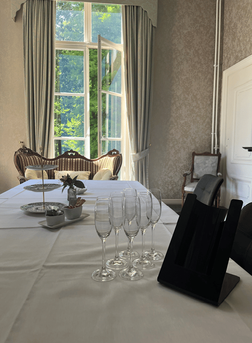 Vijverzichtkamer Kleedruimte