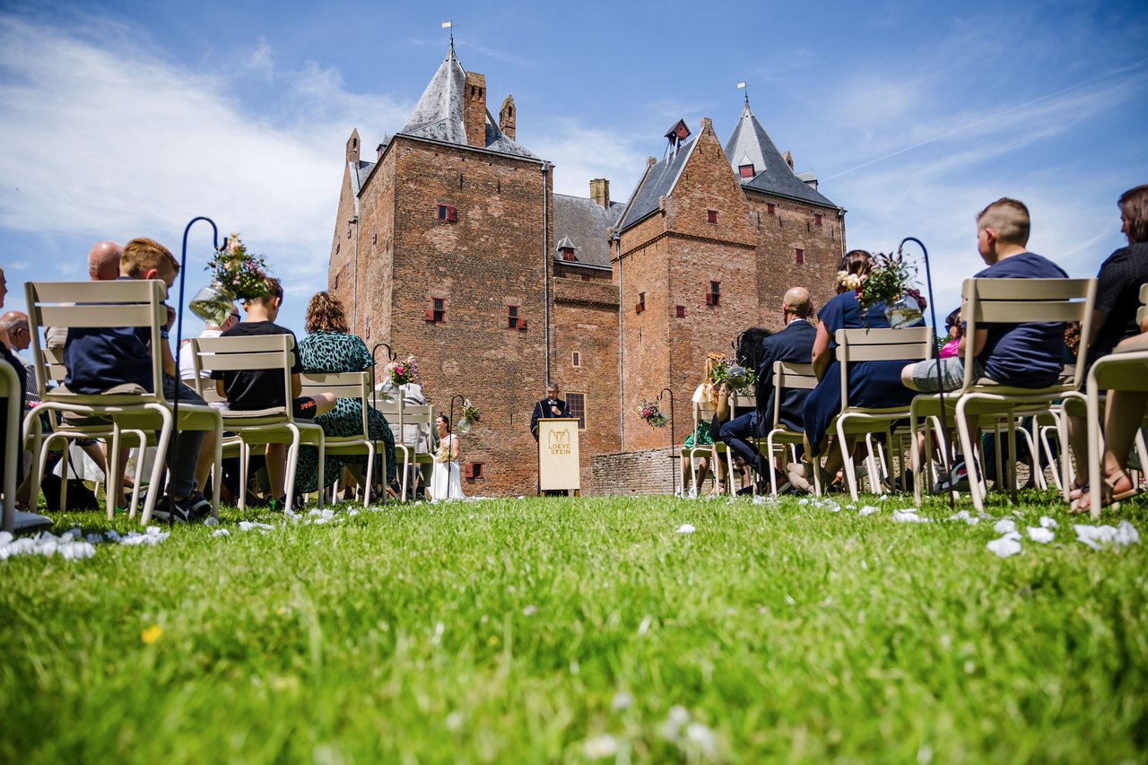 Bruiloft op het toernooiveld 