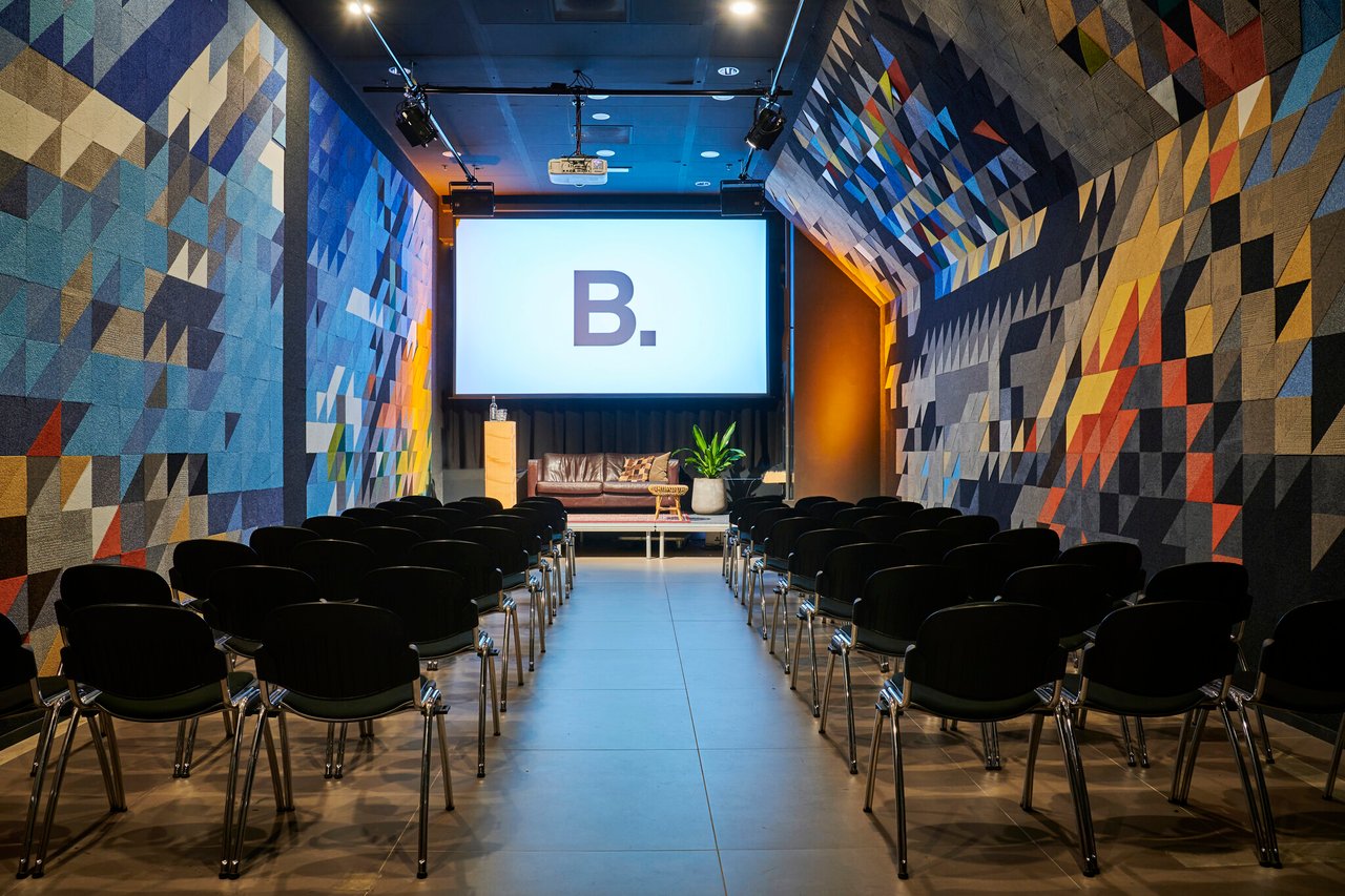 Theateropstelling // The Kari // B.3