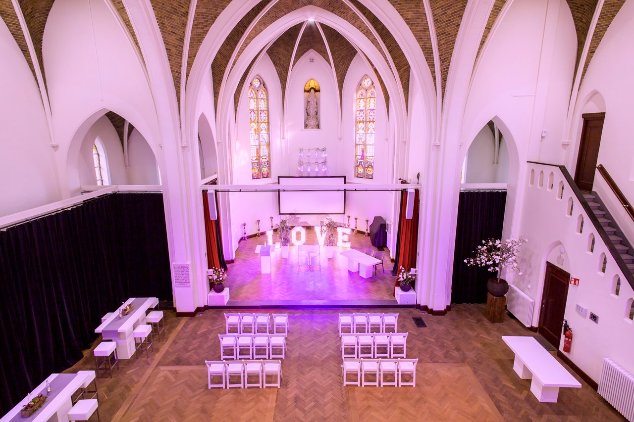kerkzaal (1)