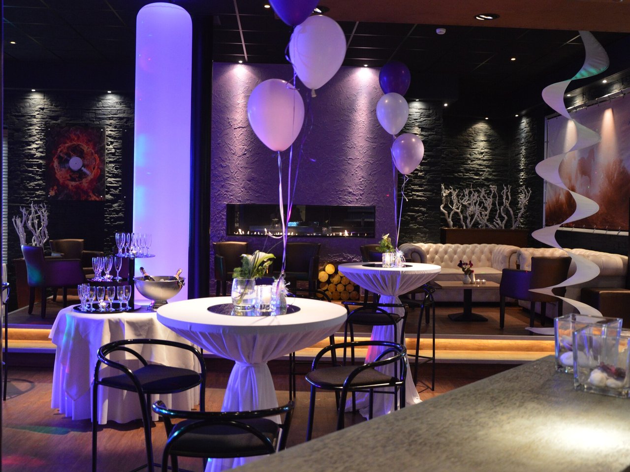 Gildezaal met aankleding