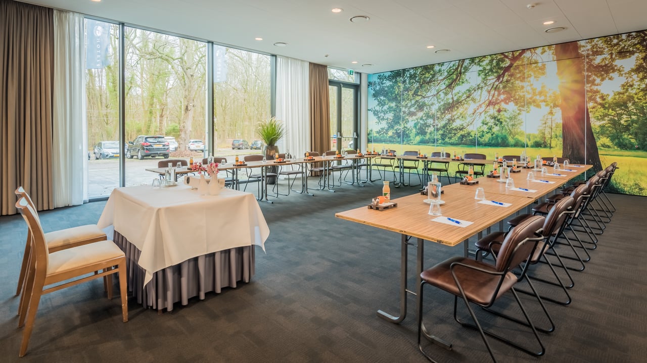 Wageningsche Berg-Interieur-Zalen-Boomgaard