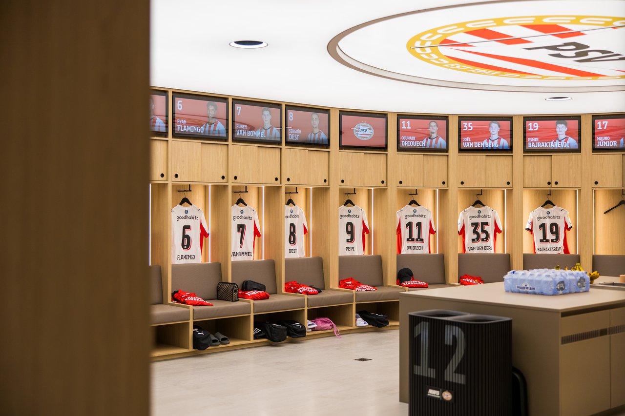 Kleedkamer PSV (2)
