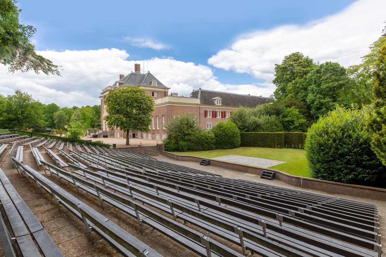 Slottuintheater - Van bovenaf.jpg