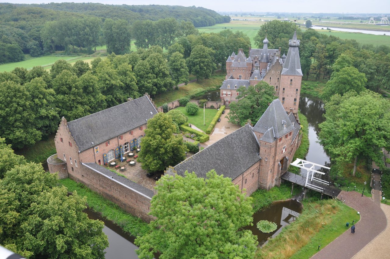 Doorwerth-kasteel-overzicht-vanuit hoogwerker-CvK-09 (2).JPG