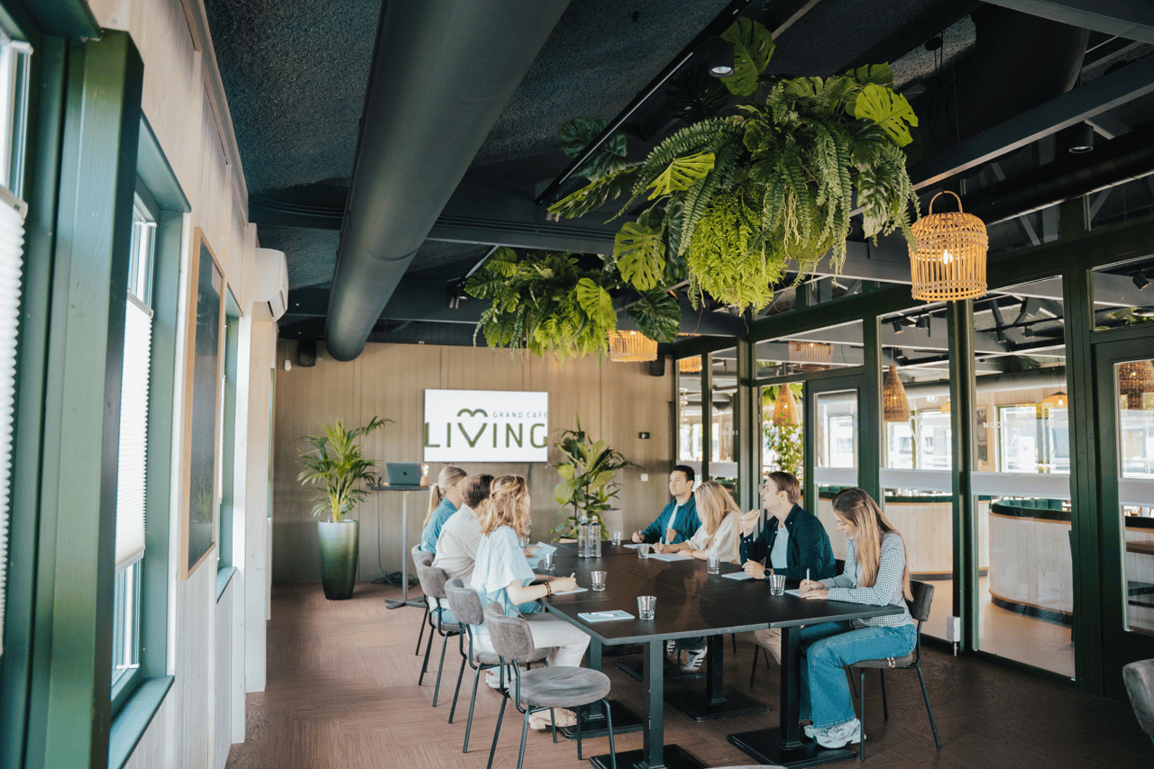 Grand Café LIVING | Green Room