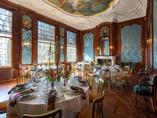 Diner in de Zaal van Bartolotti