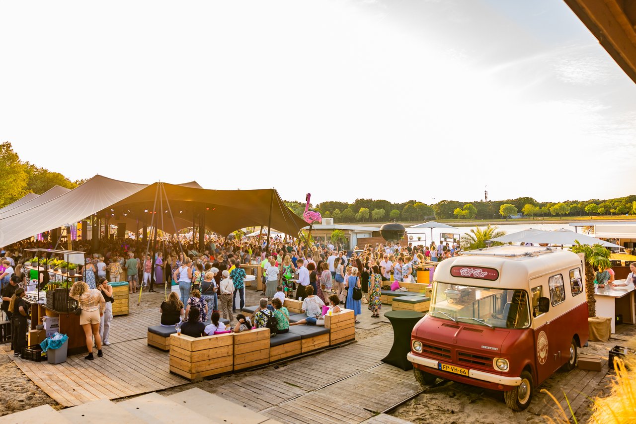 Beachclub Sunrise locatieverhuur