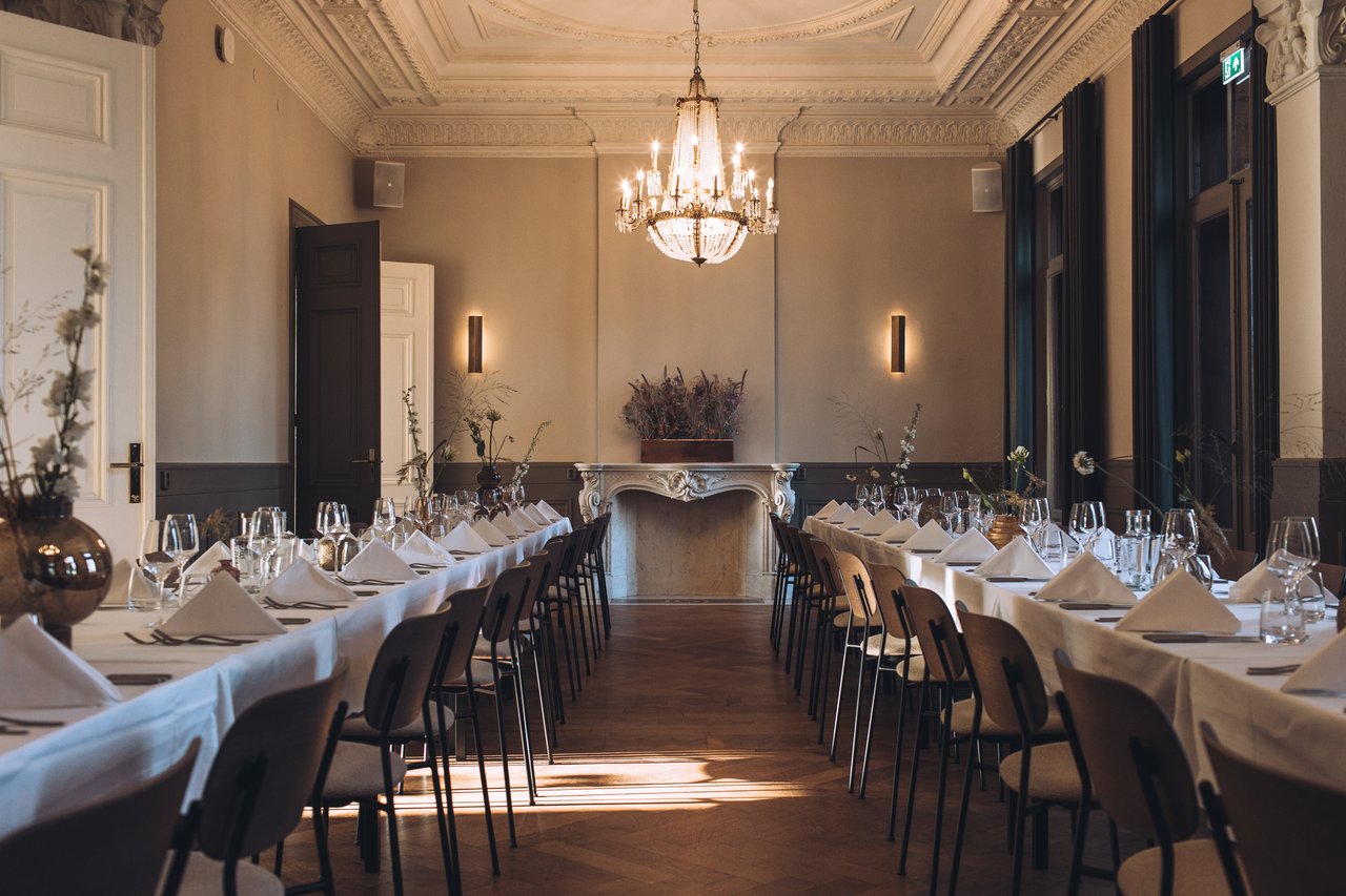 Grande Salle Dineropstelling (1)