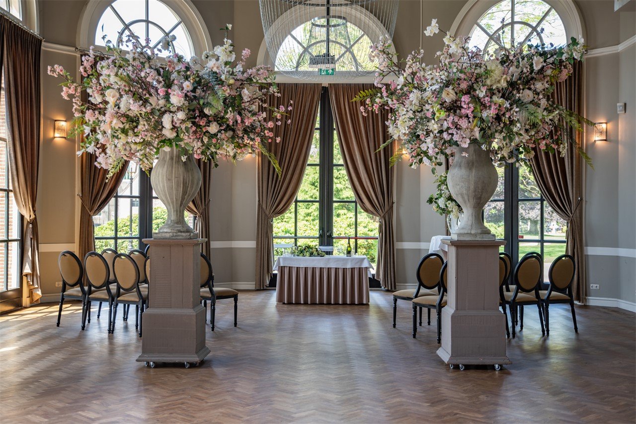 Ceremonie opstelling in Oranjerie