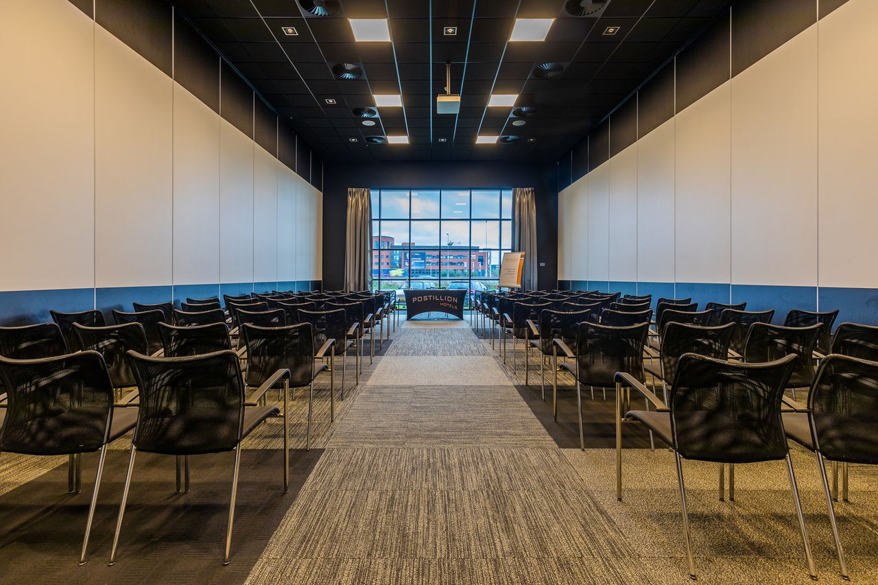 Dordrecht_zaal 6-medium.jpg