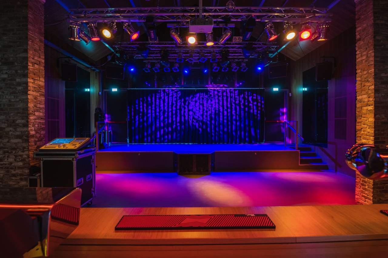 Kleine Zaal - podium aanzicht