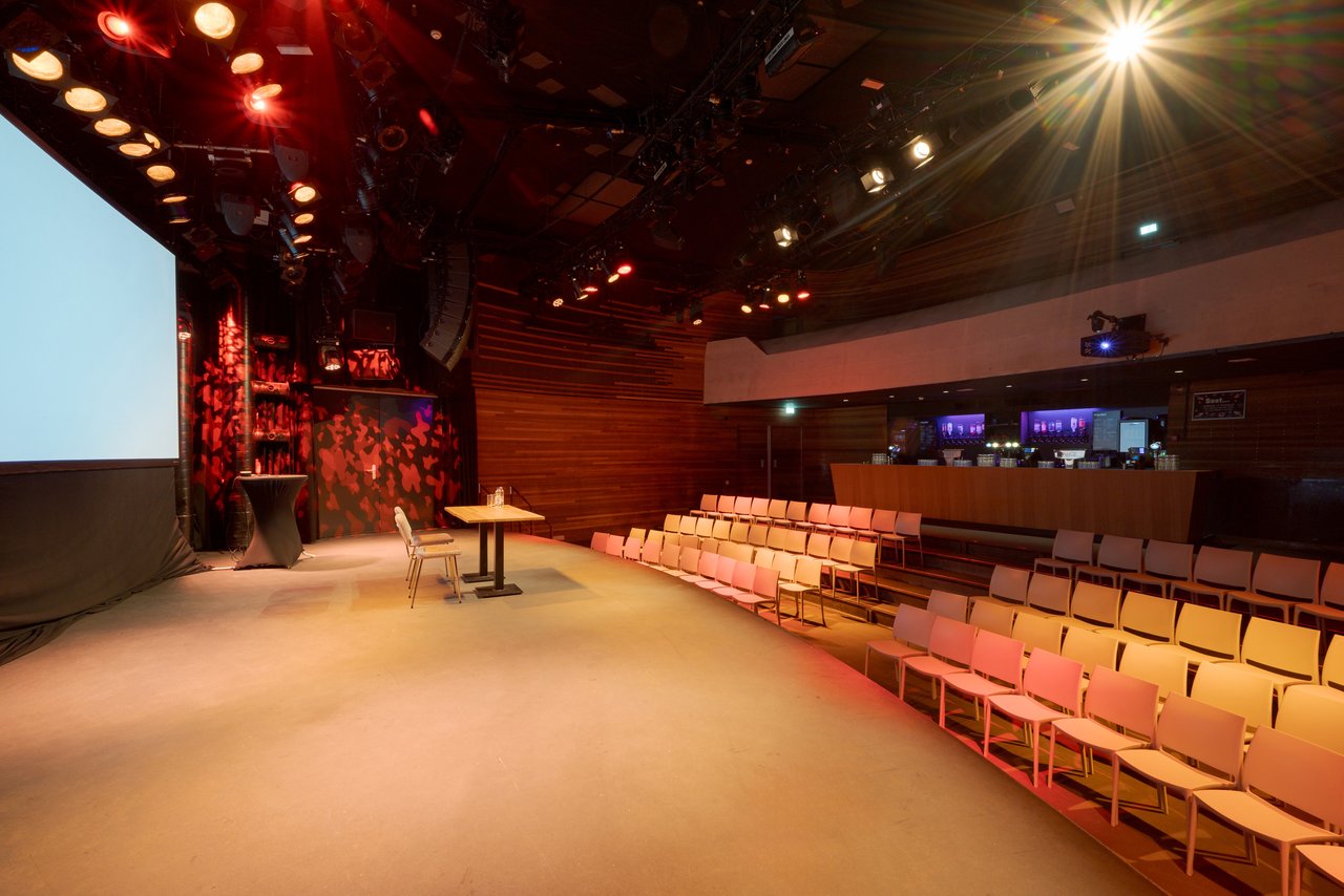 Grote Zaal - seated opstelling vanaf podium