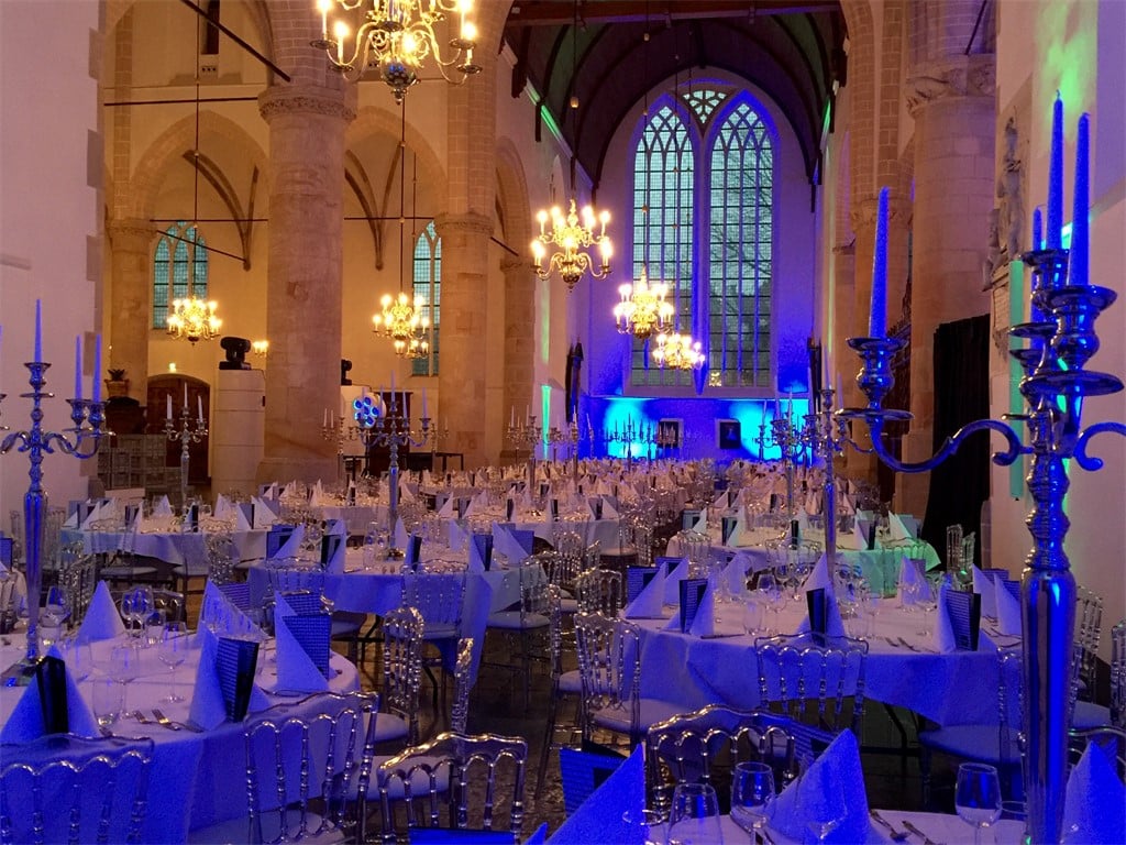 Magisch dineren in Grote Kerk Naarden