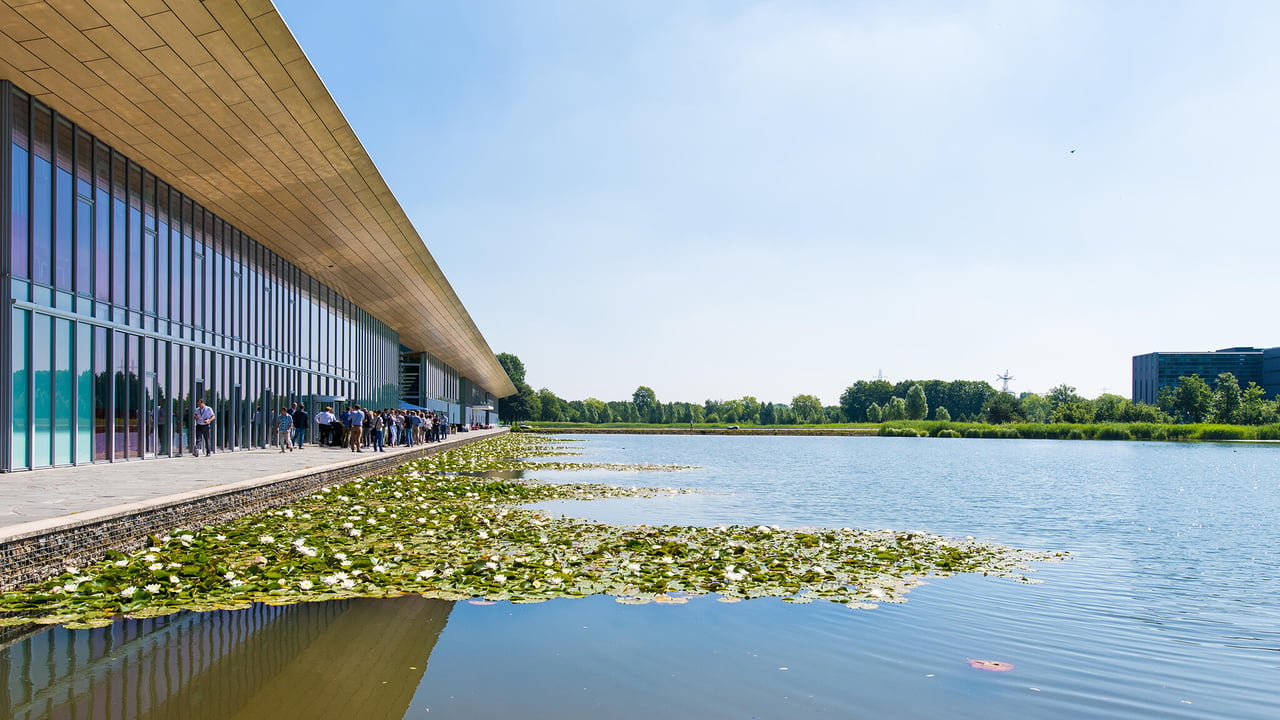 Conference-Center-aanzicht