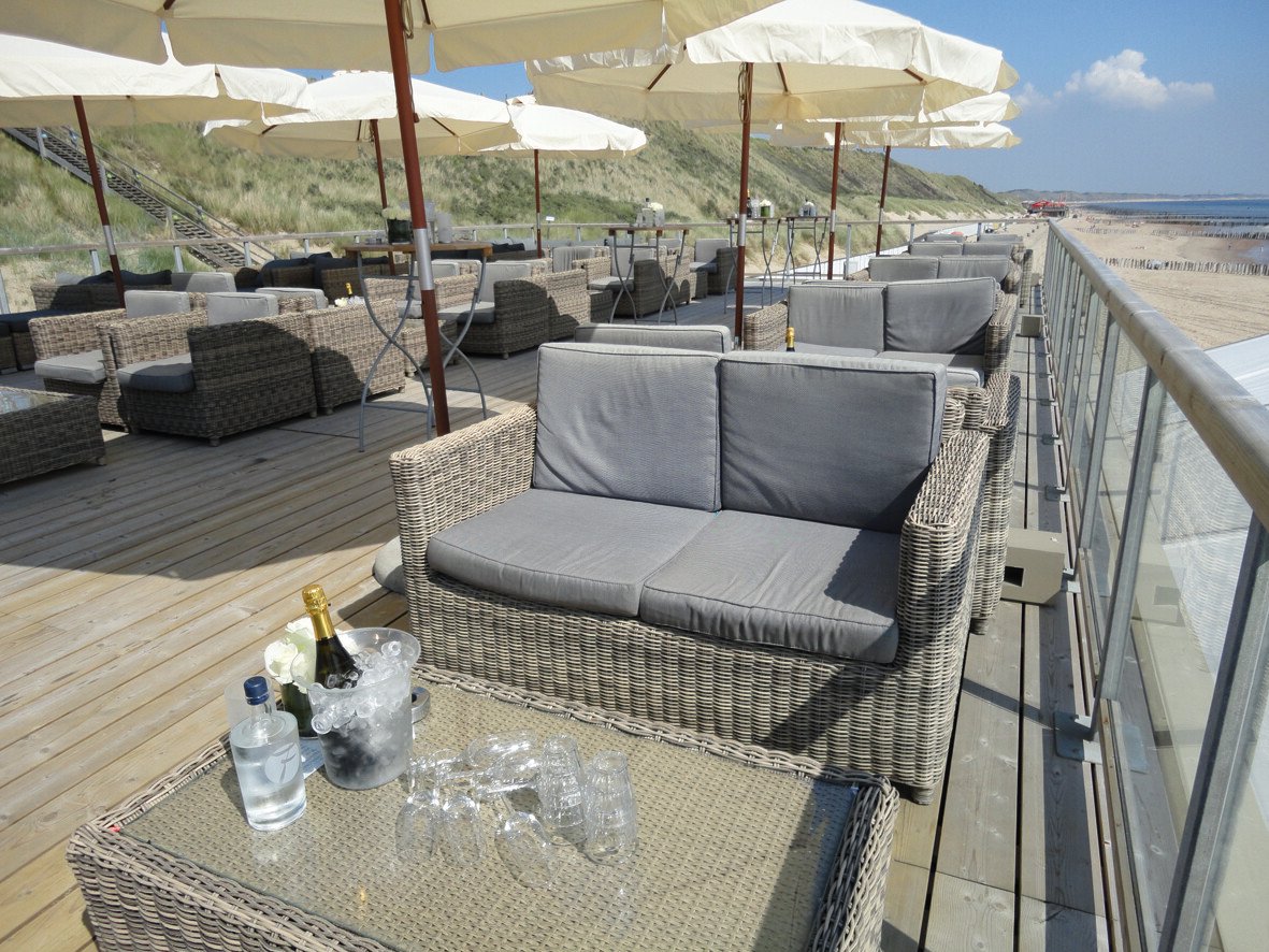 Beachclub-Exterieur-Terras-014