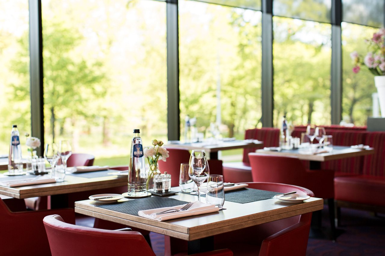 EH---DHBA---RESTAURANT---9---WEB