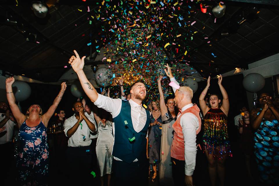 Feest-in-zaal-F