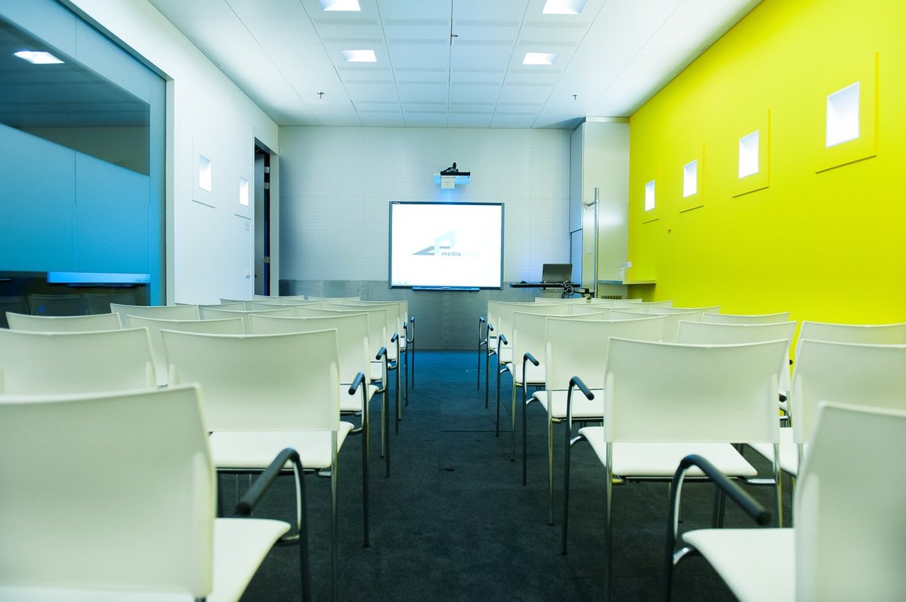Media-Plaza---Break-Out-Room-3---Theater-2