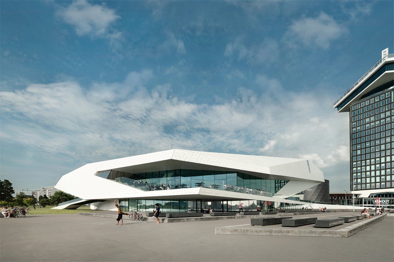 Eye Filmmuseum - vanaf de kade