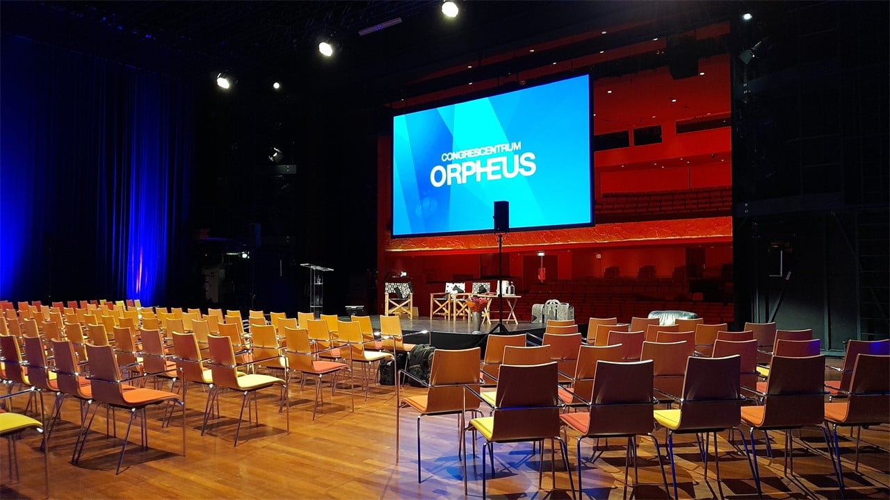 Congrescentrum Orpheus - Rabobankzaal Podiumsessie (250 gasten).jpg
